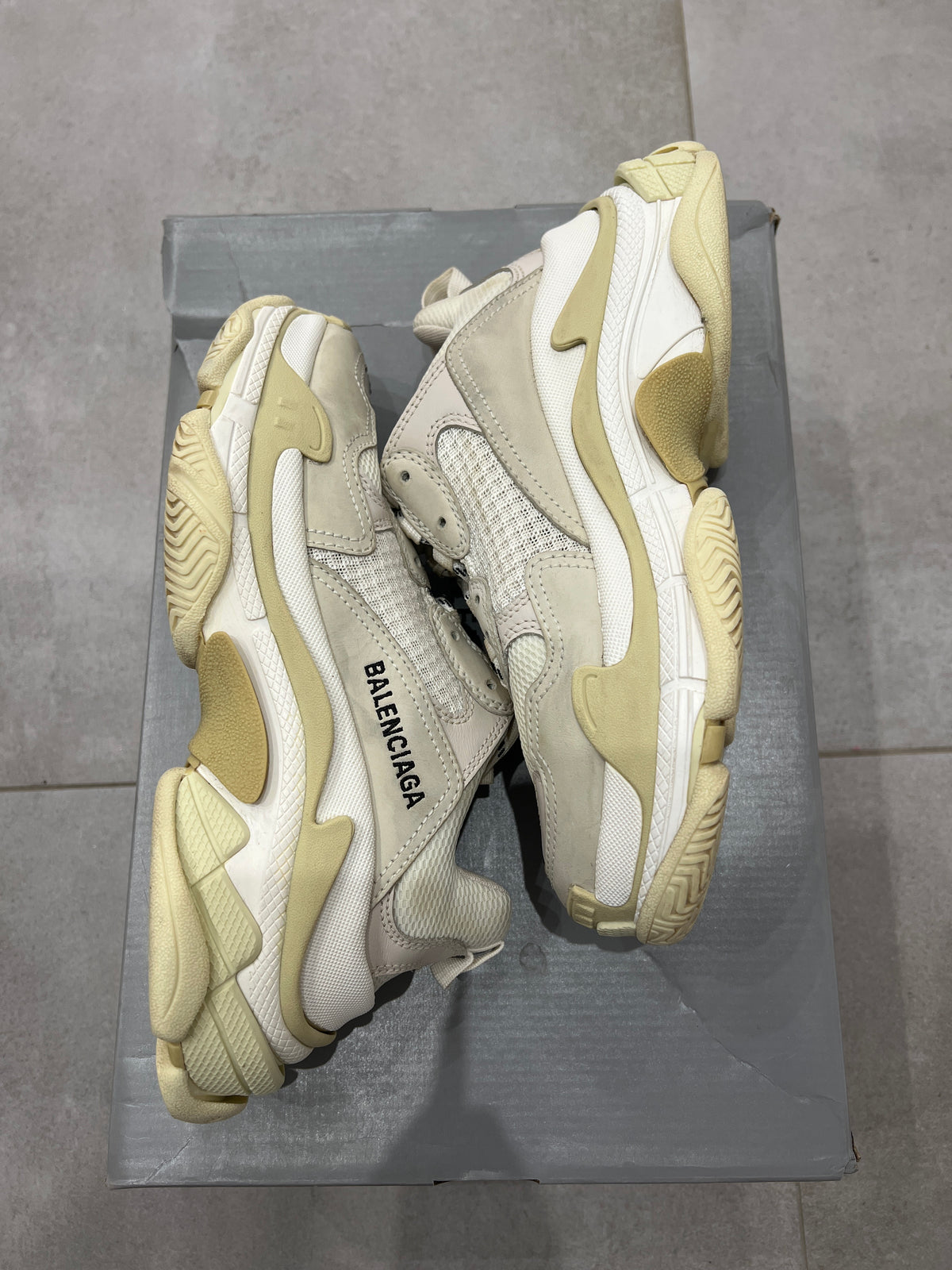 Balenciaga Triple S/3S White (2021)