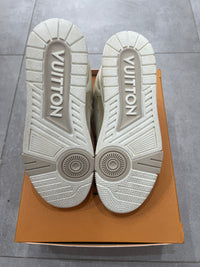 Louis Vuitton Skate Beige White