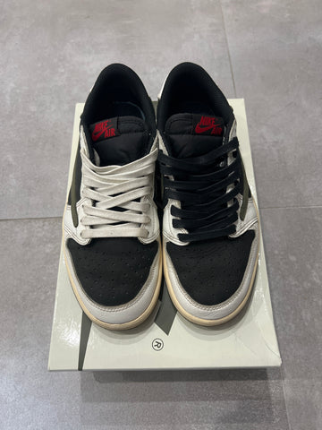 Jordan 1 Low x Travis Scott Olive
