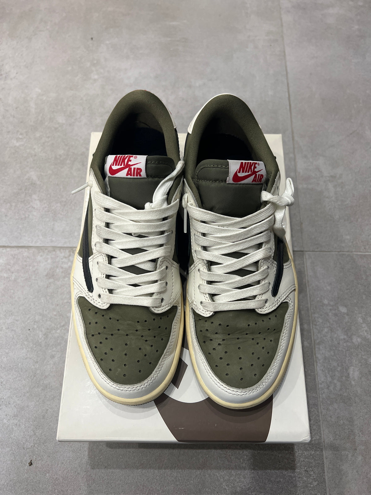 Jordan 1 Low x Travis Scott Medium Olive