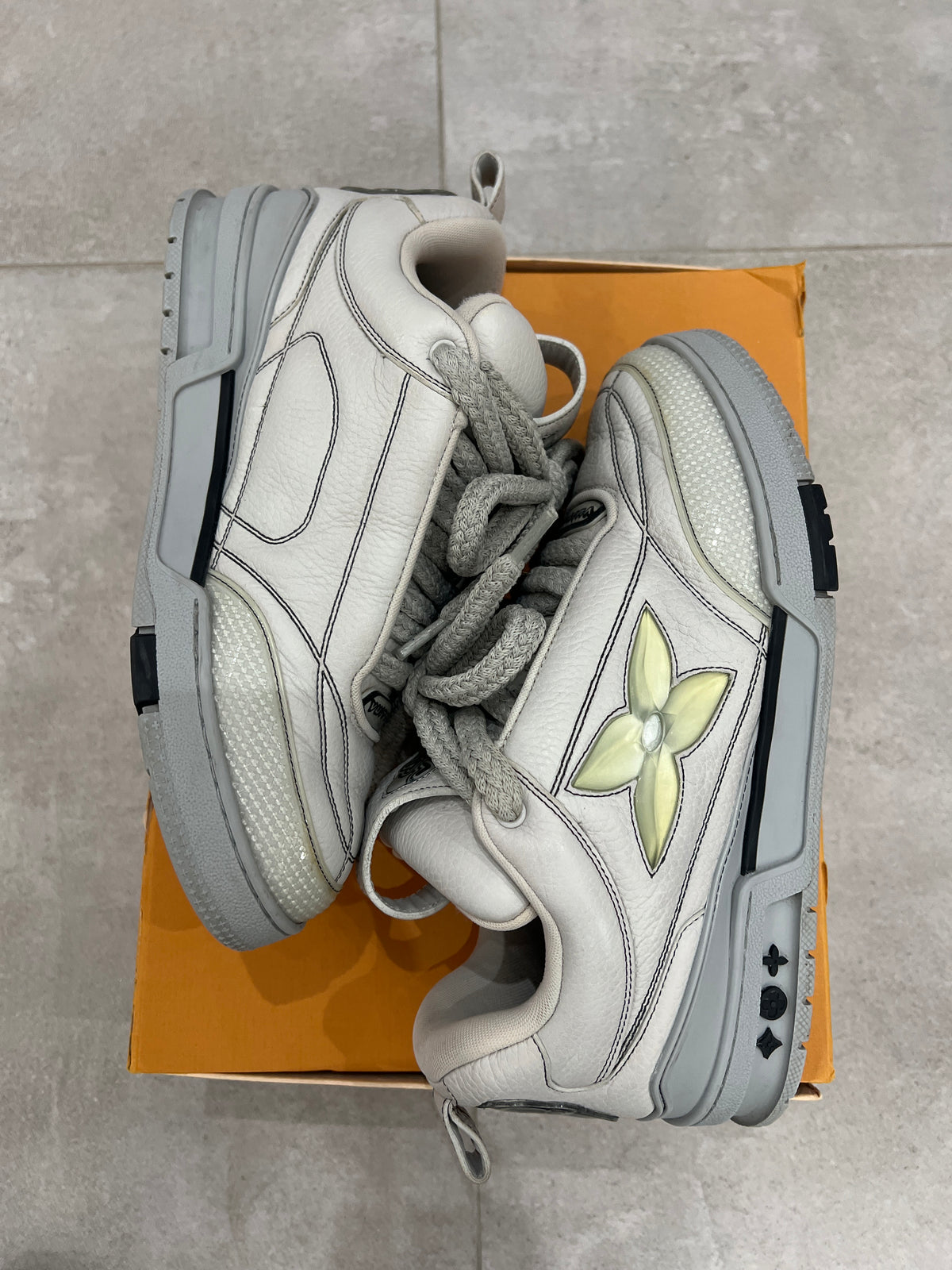 Louis Vuitton Skate Grey
