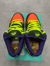 Nike Dunk SB Night of Mischief Halloween
