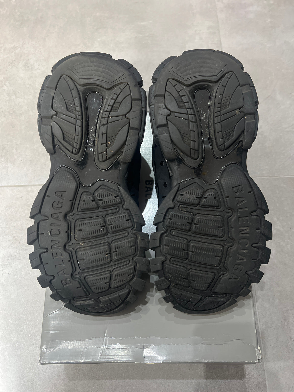 Balenciaga Track Black