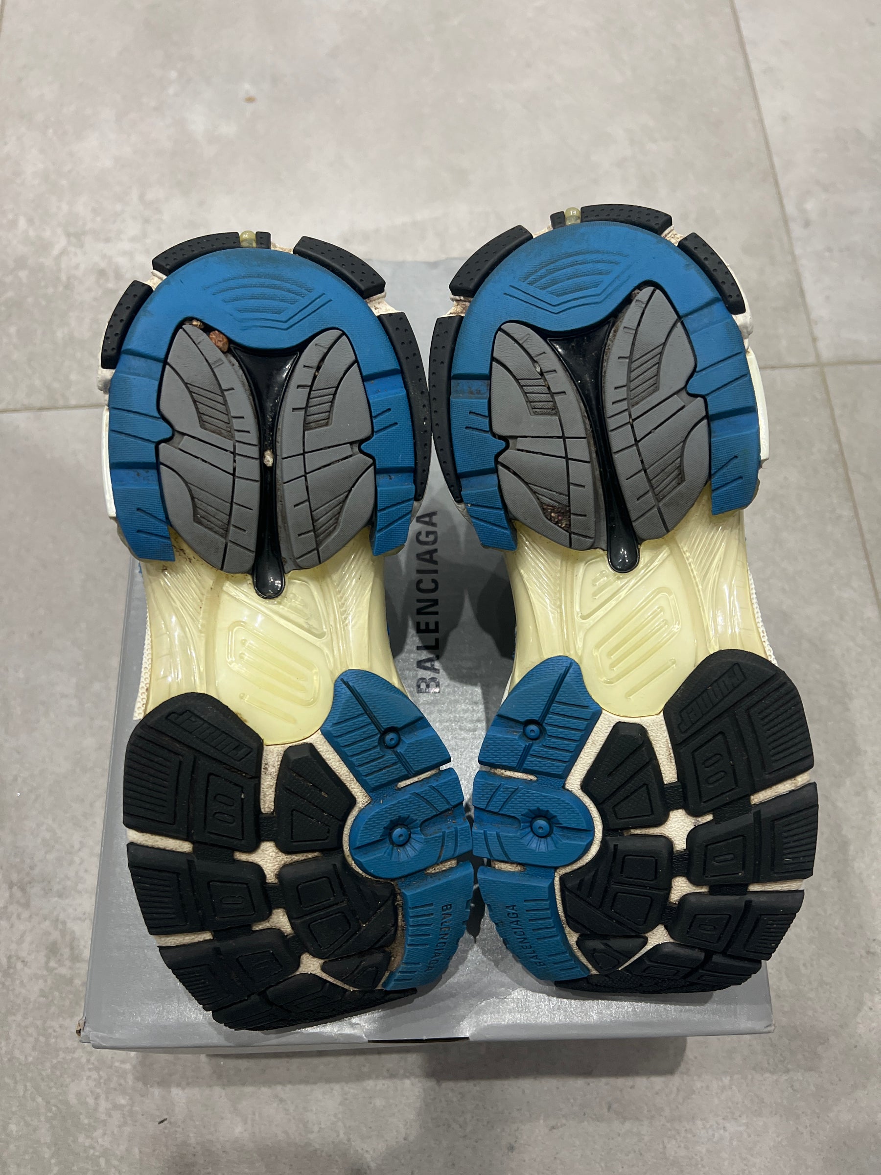 Balenciaga Runner Silver / Blue