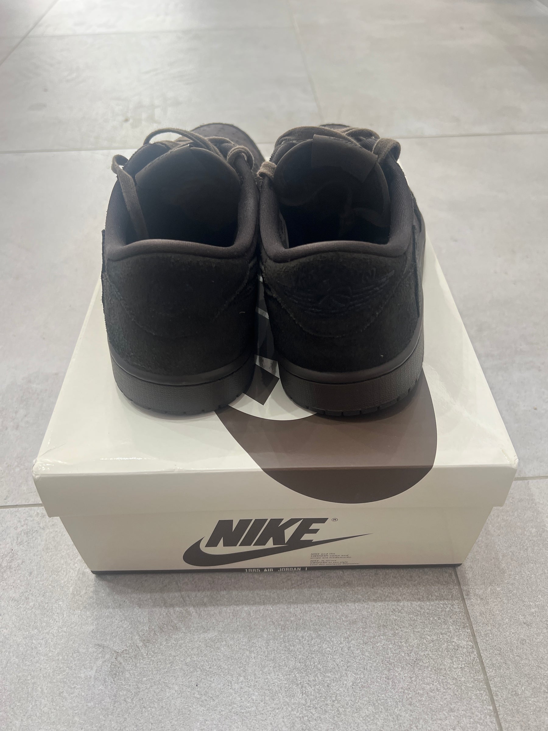 Jordan 1 Low x Travis Scott „Velvet Brown”