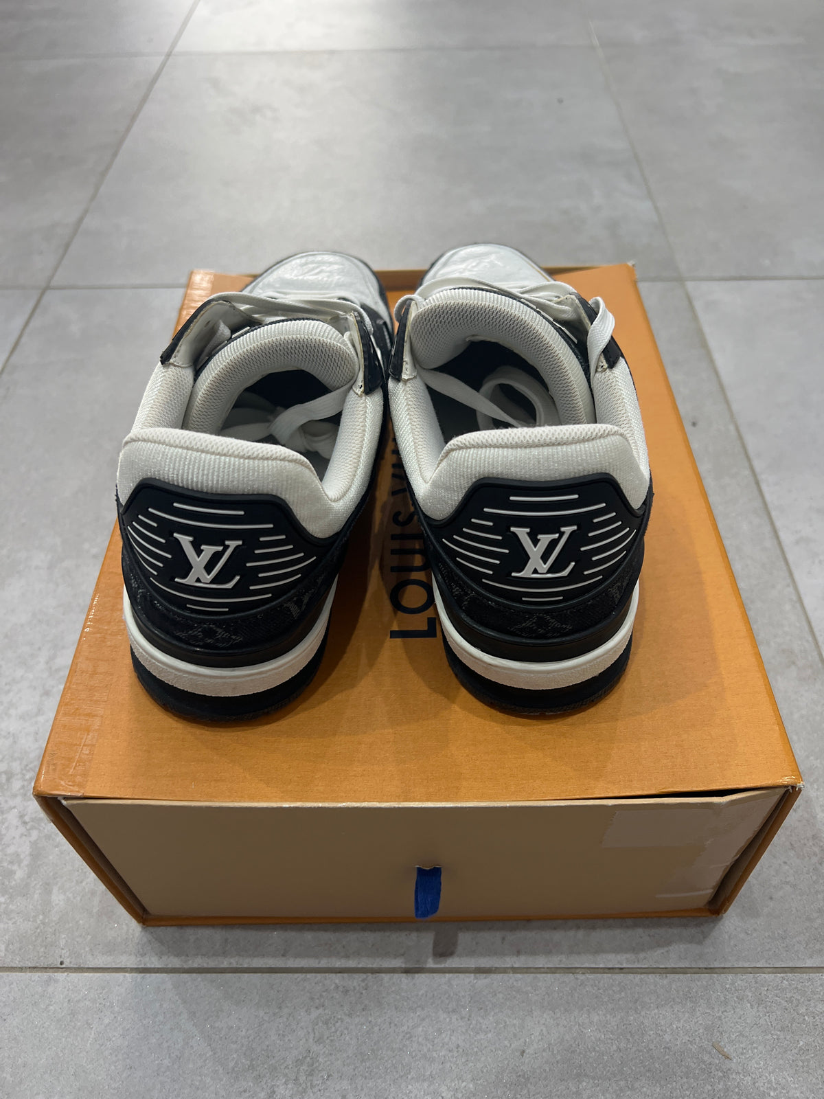 Louis Vuitton Trainer Denim Black