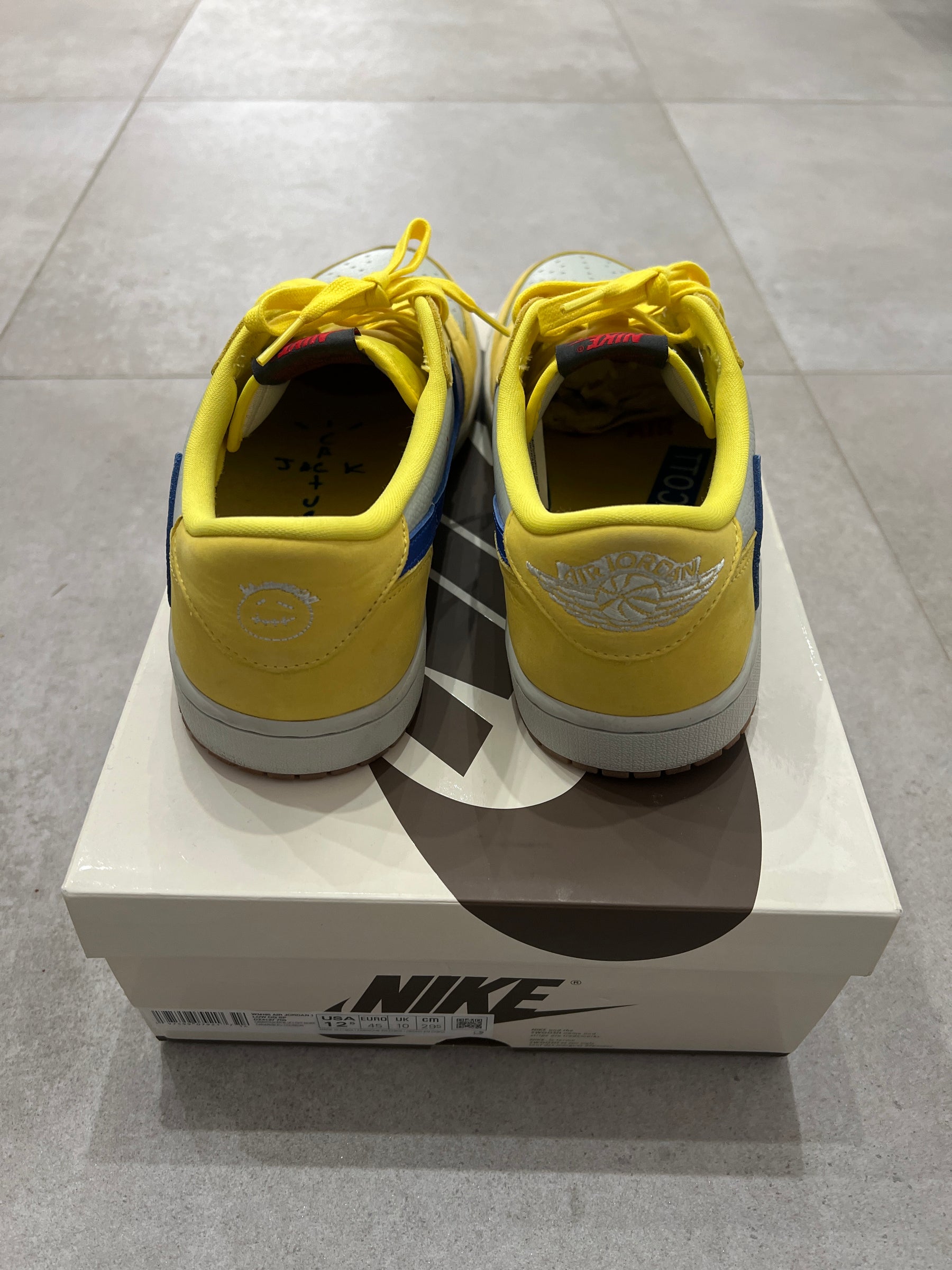 Jordan 1 Low x Travis Scott Canary