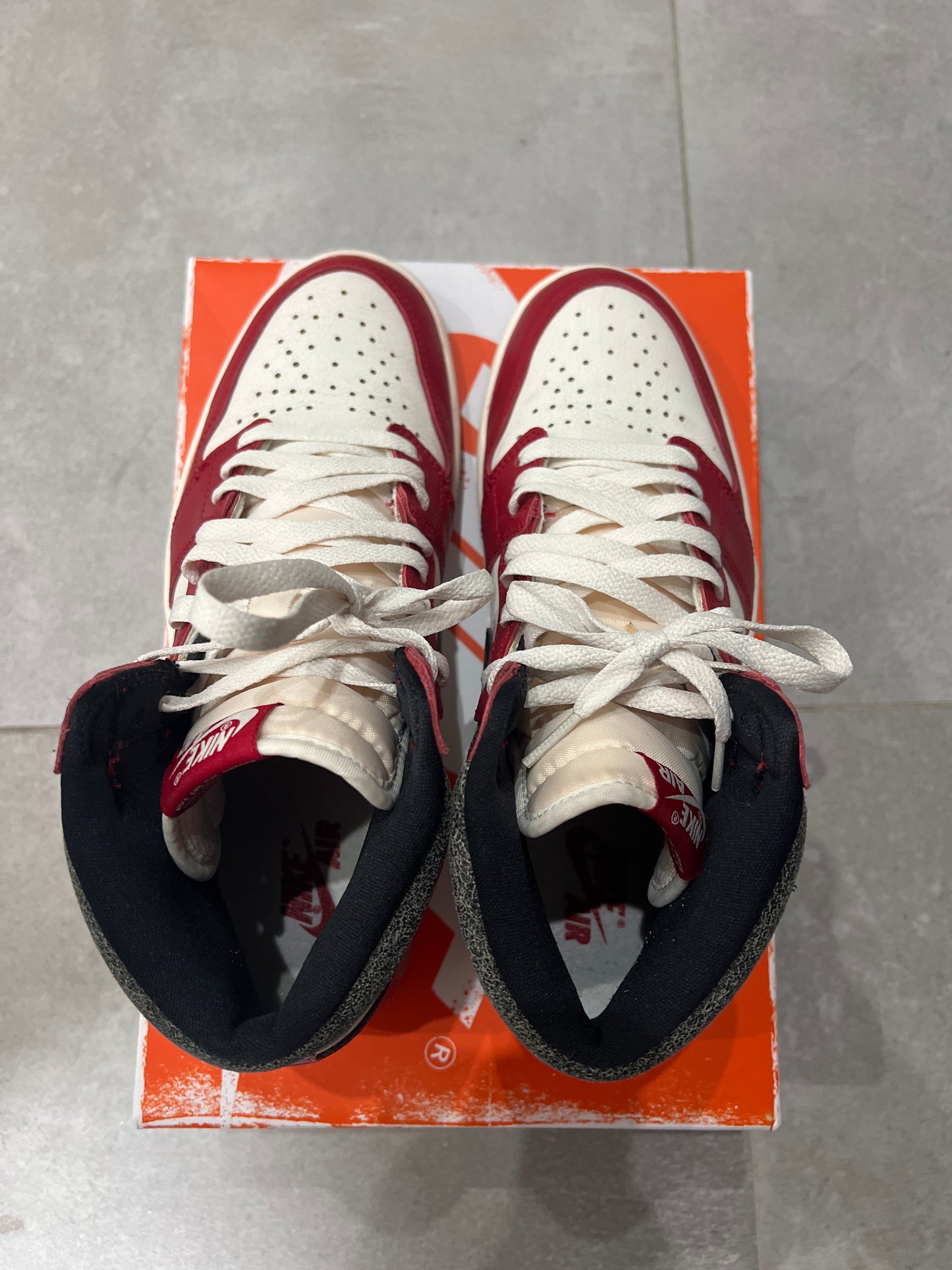 Jordan 1 High Lost&found