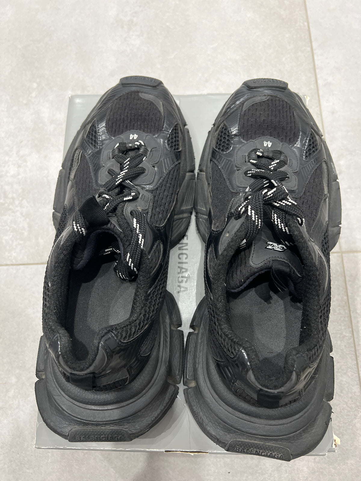 Balenciaga 3XL Black