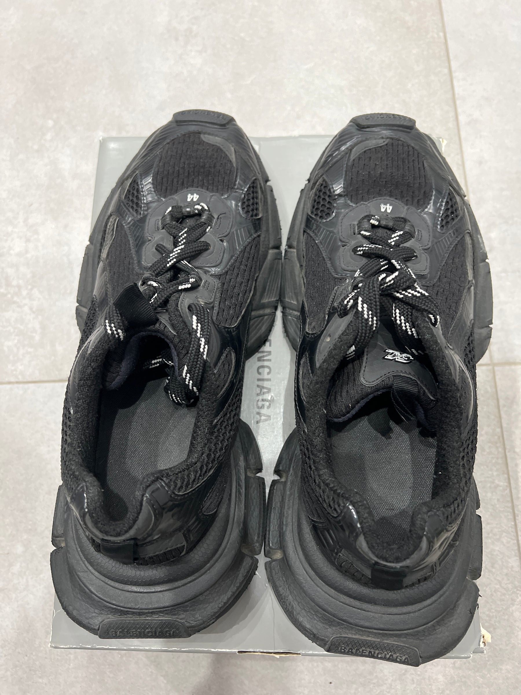 Balenciaga 3XL Black