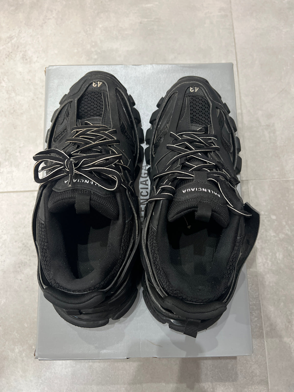 Balenciaga Track Black