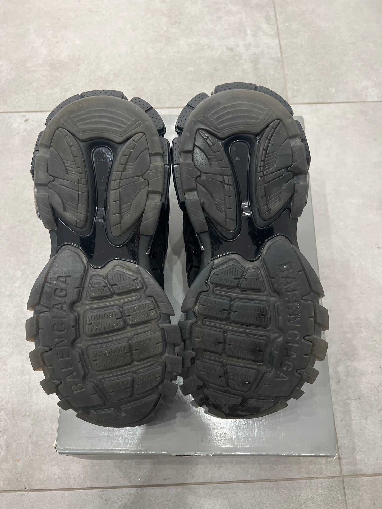 Balenciaga Track Black