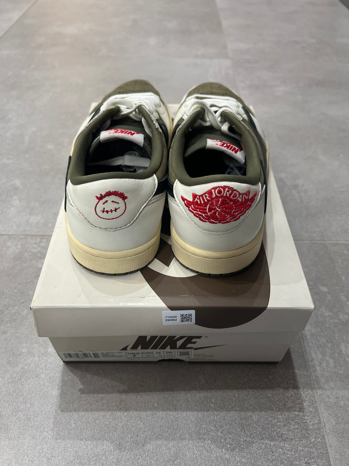 Jordan 1 Low x Travis Scott „Medium Olive”