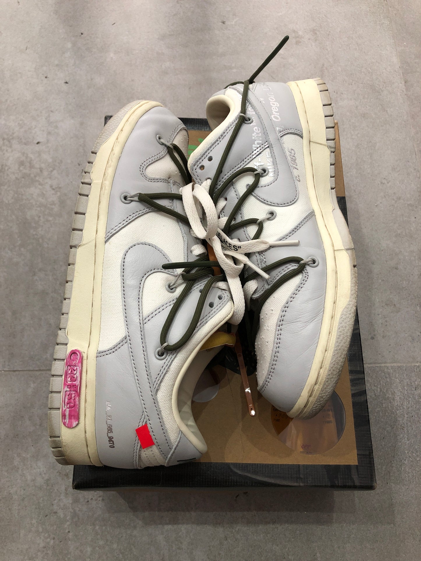 Nike Dunk x Off White Lot 22