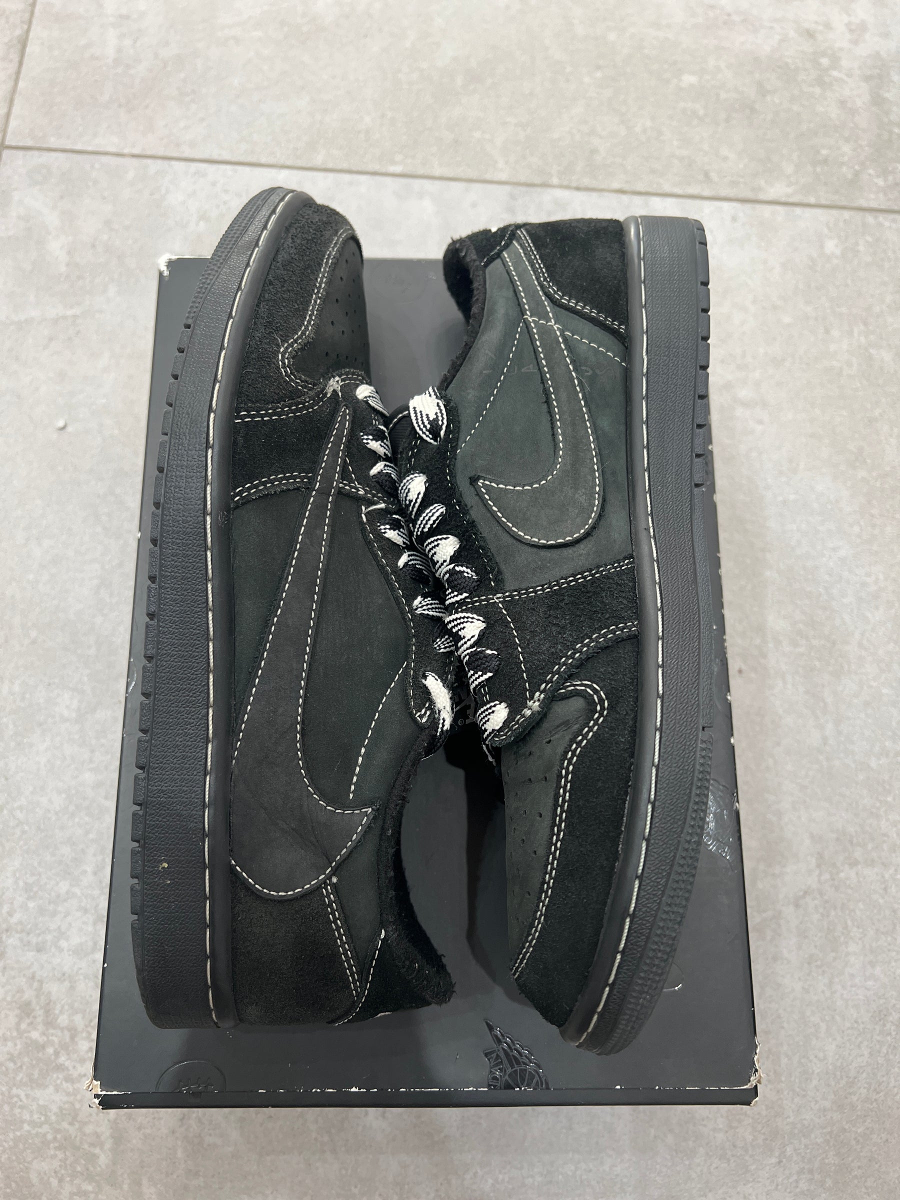Jordan 1 x Travis Scott „Black Phantom”