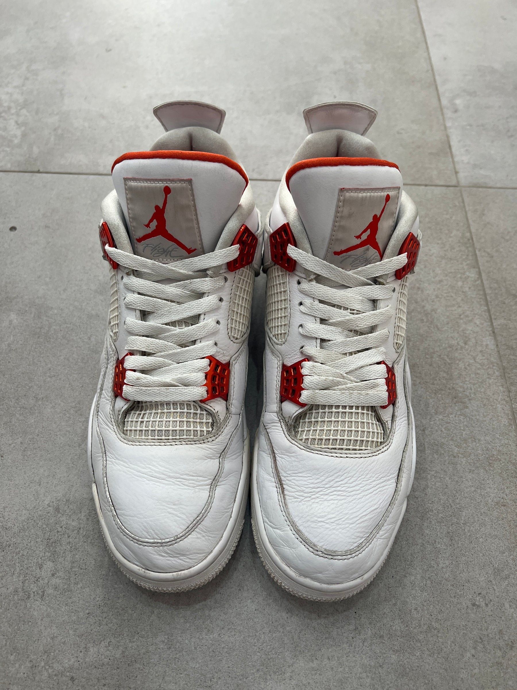 Jordan 4 Metalic Orange