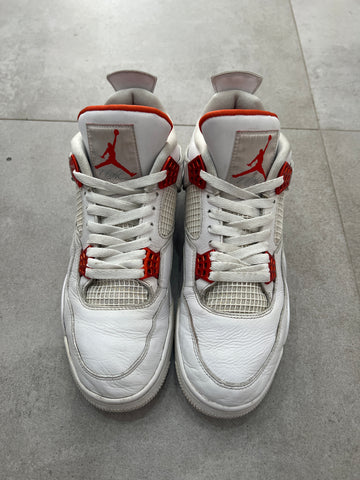 Jordan 4 Metallic Orange