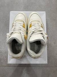 Air Jordan 4 Metalic Gold