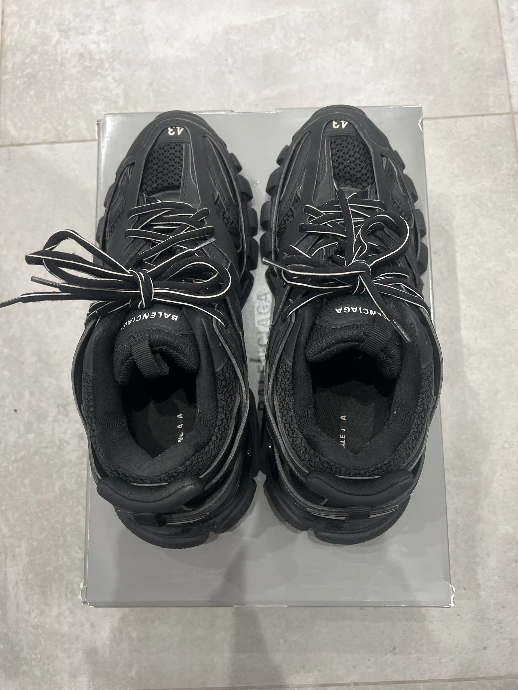 Balenciaga Track Black