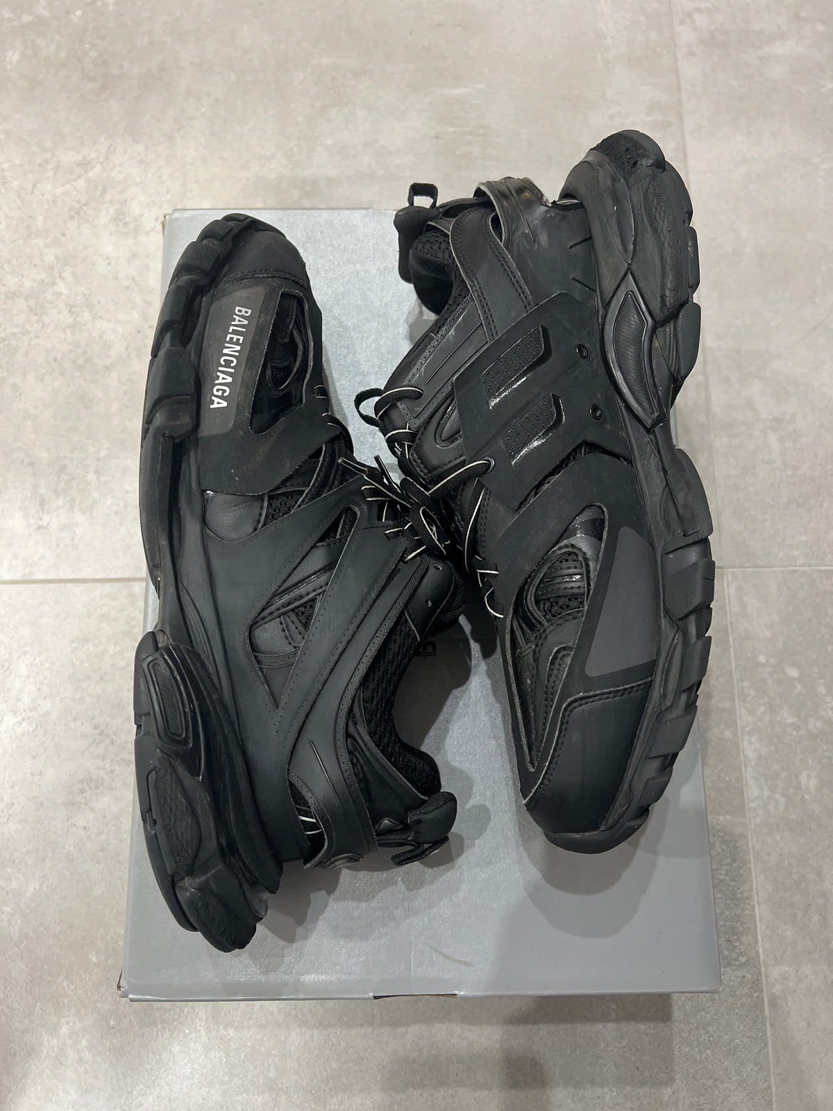 Balenciaga Track Black
