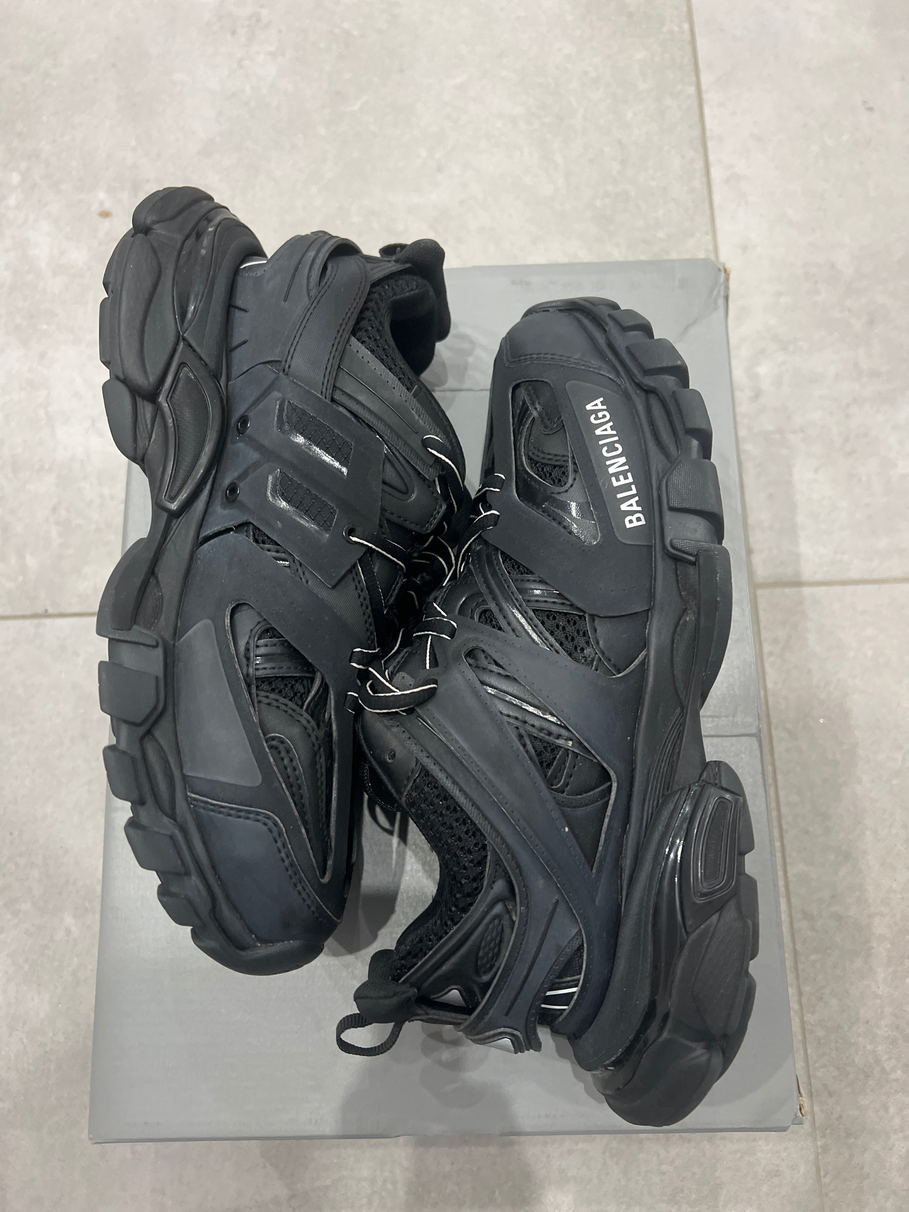 Balenciaga Track Black