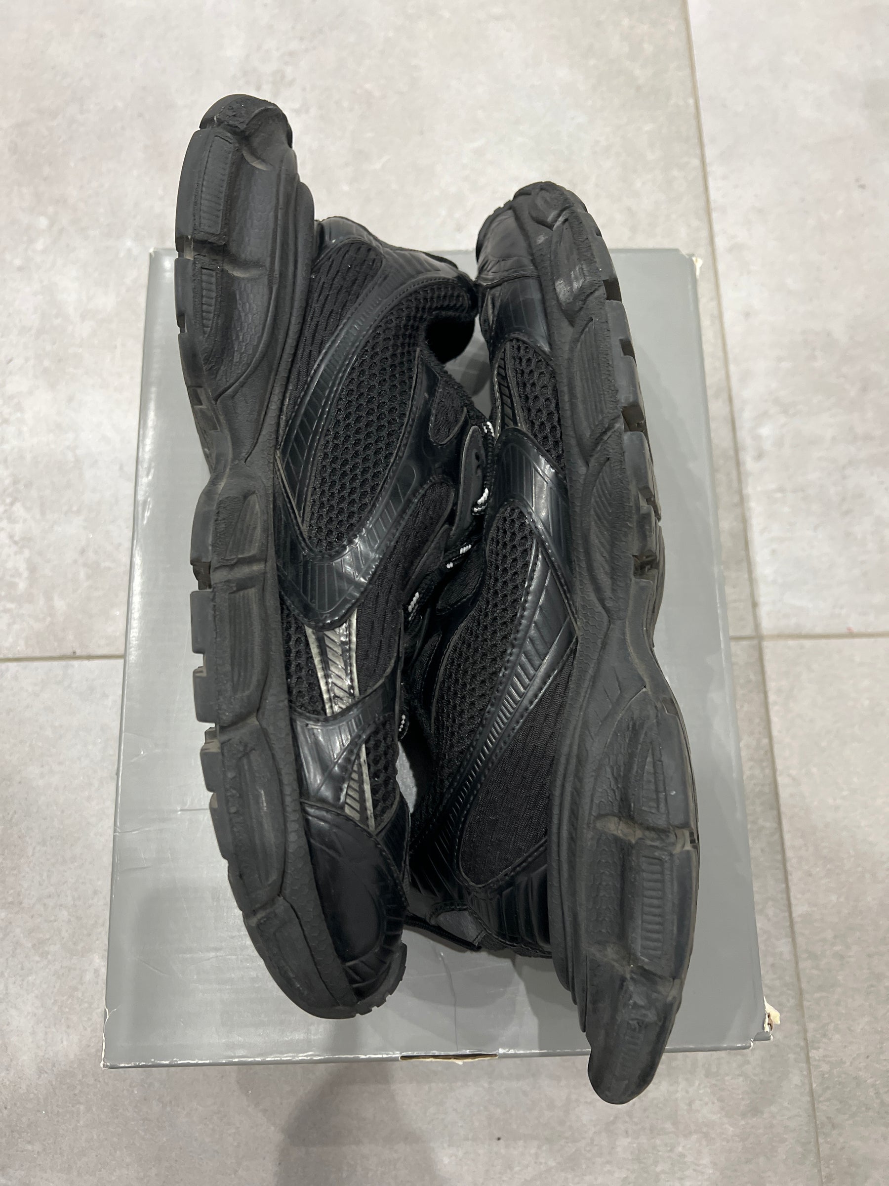 Balenciaga 3XL Black