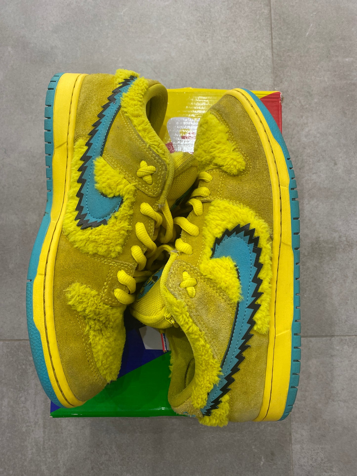 Dunk SB x Grateful Dead Opti Yellow