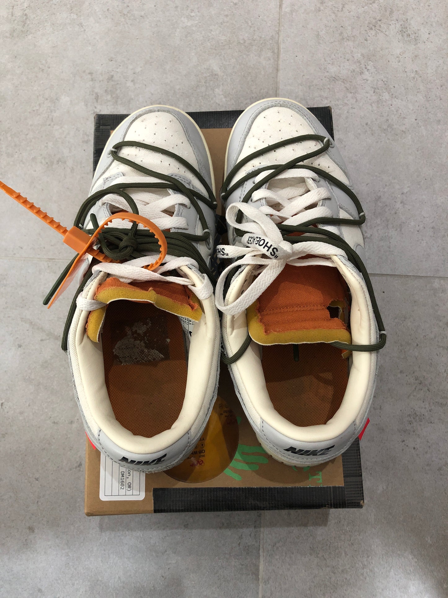 Nike Dunk x Off White Lot 22