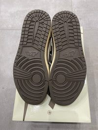 Jordan 1 Low x Travis Scott Reverse Mocha