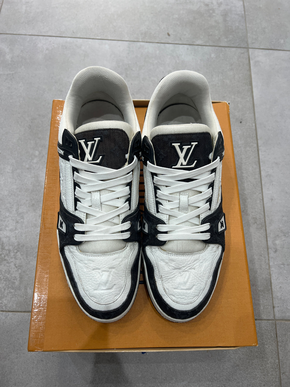 Louis Vuitton Trainer Denim Black