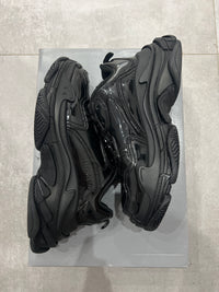 Balenciaga Triple S/3S Patent Black