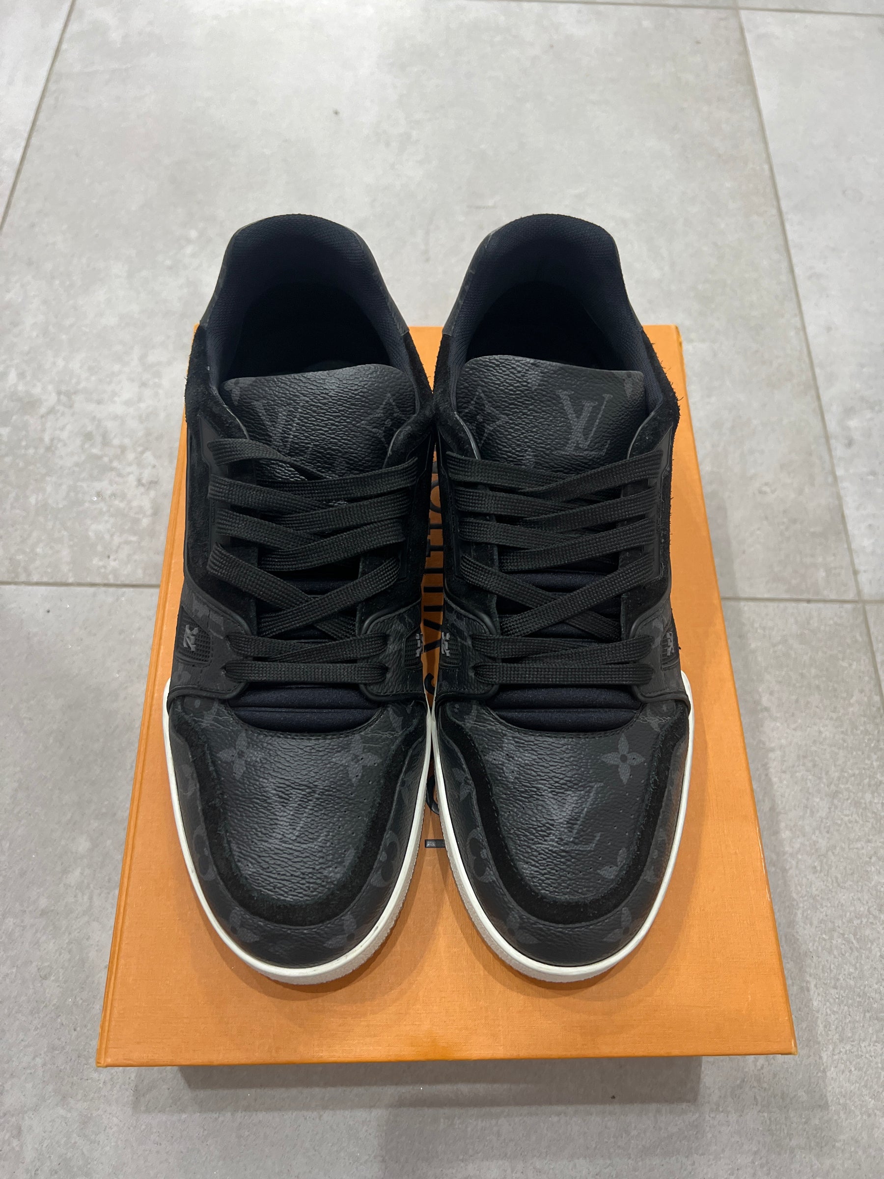 Louis Vuitton Trainer Black Monogram