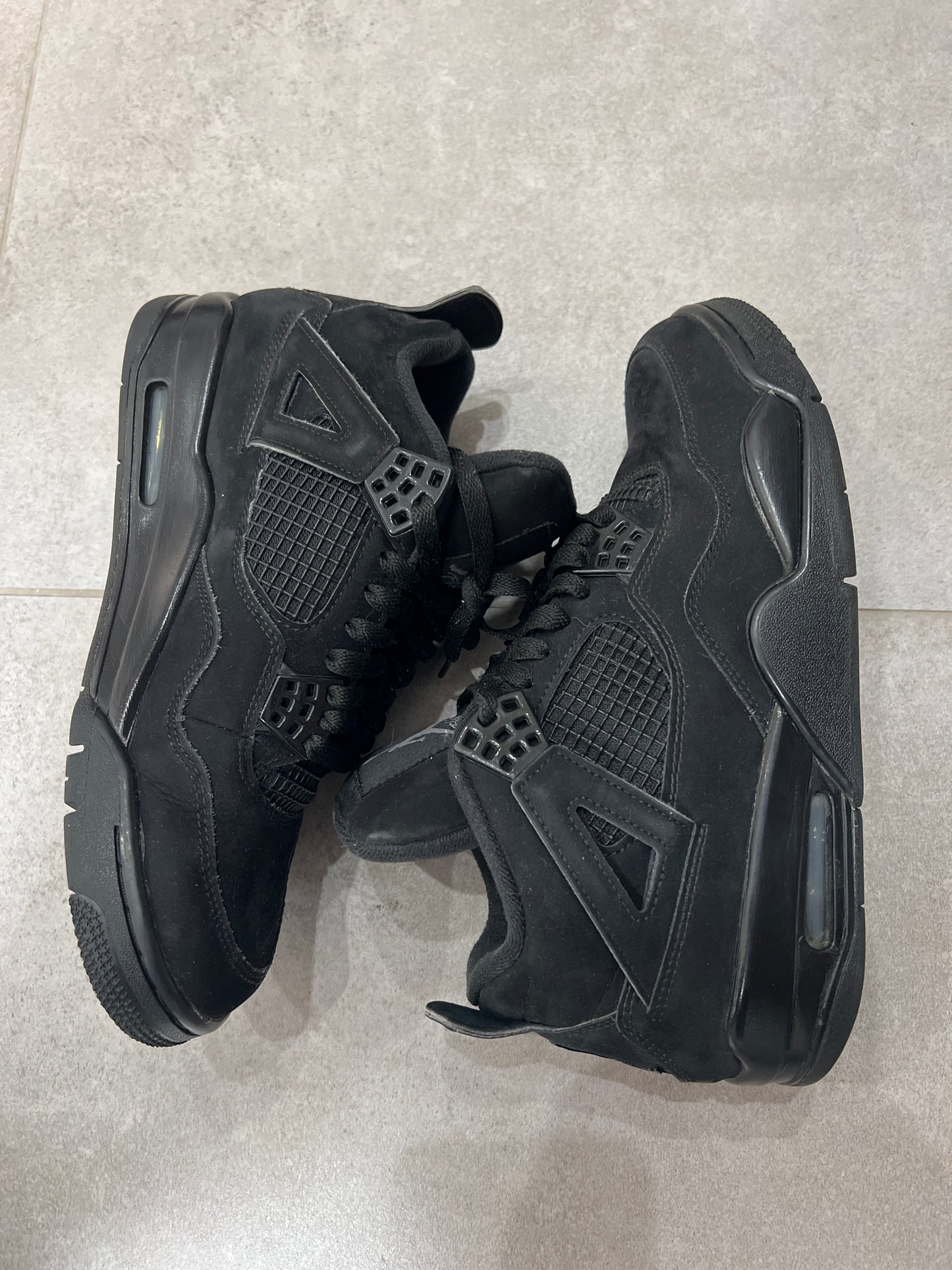 Jordan 4 Black Cat