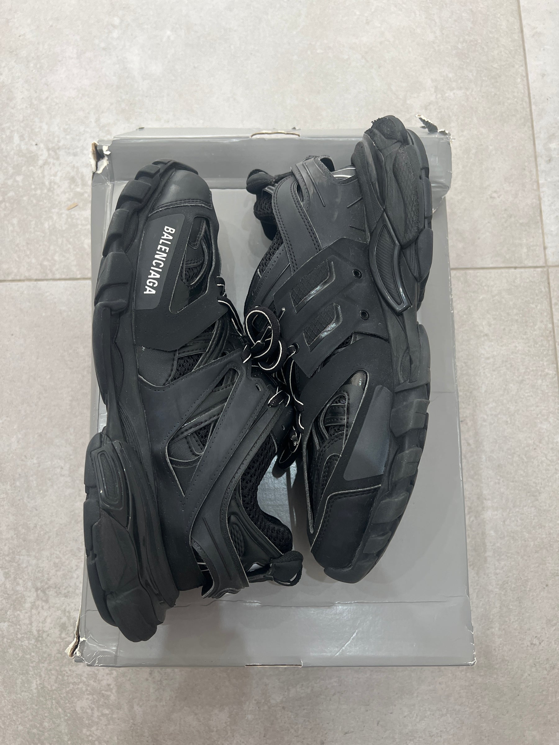 Balenciaga Track Black