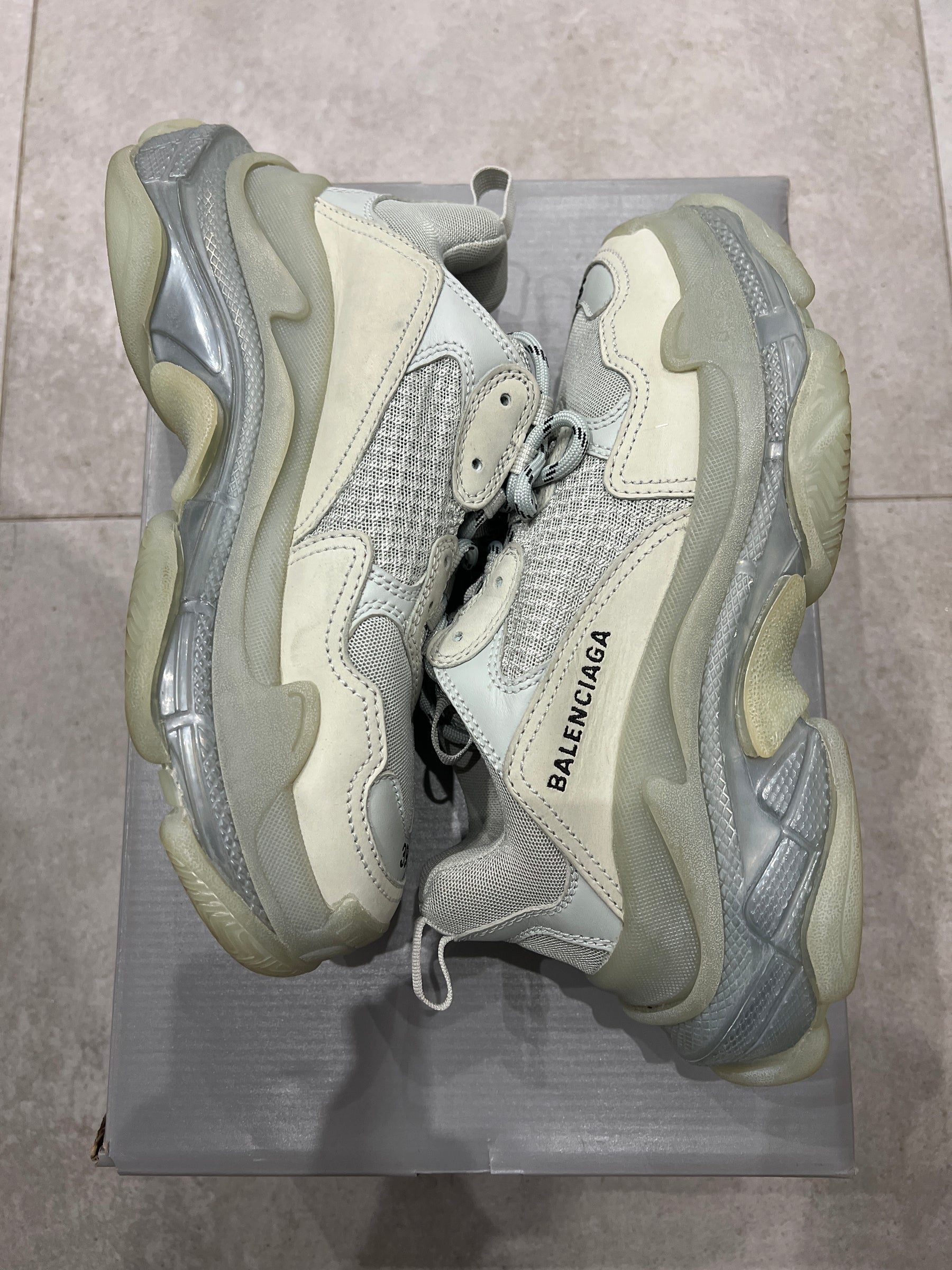 Balenciaga 3S Grey