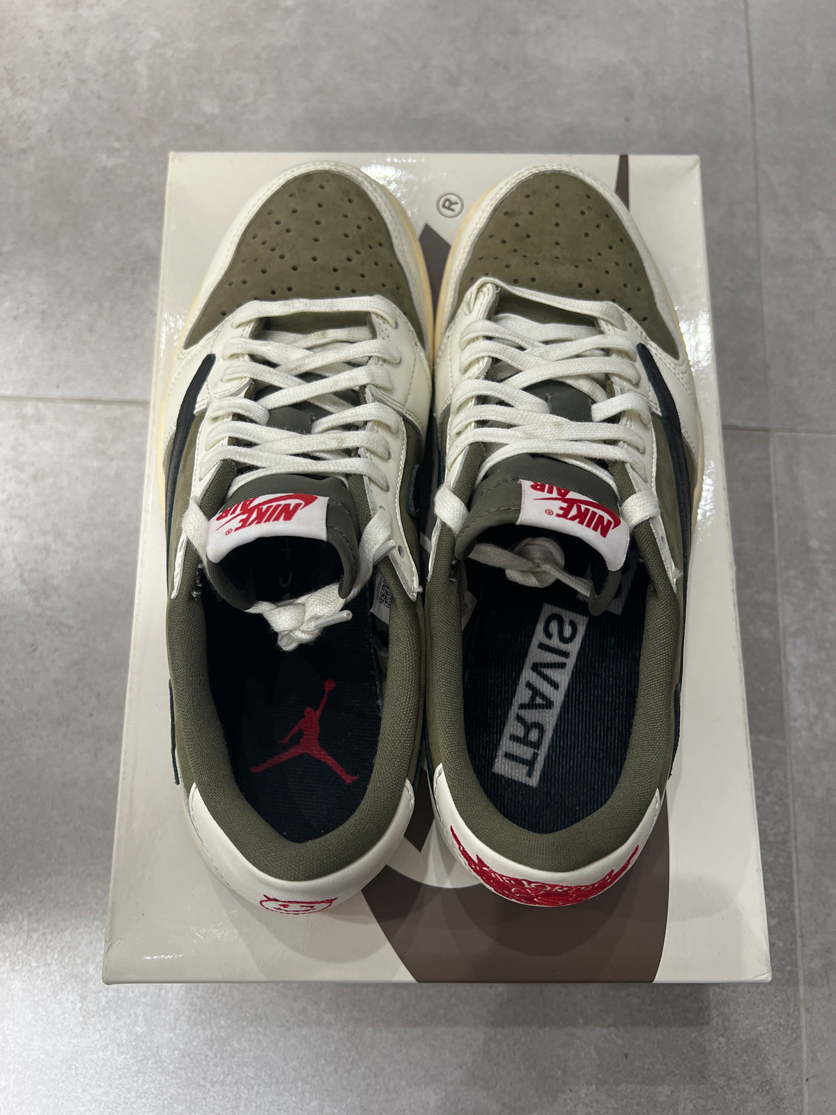 Jordan 1 Low x Travis Scott Medium Olive