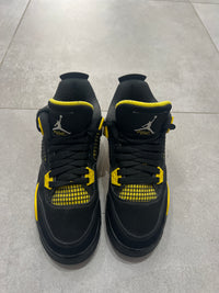 Jordan 4 Thunder