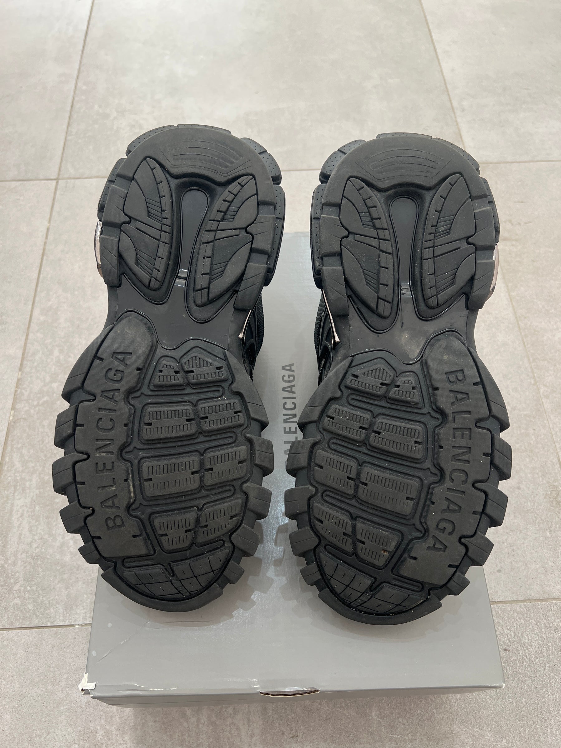 Balenciaga Track2 Black