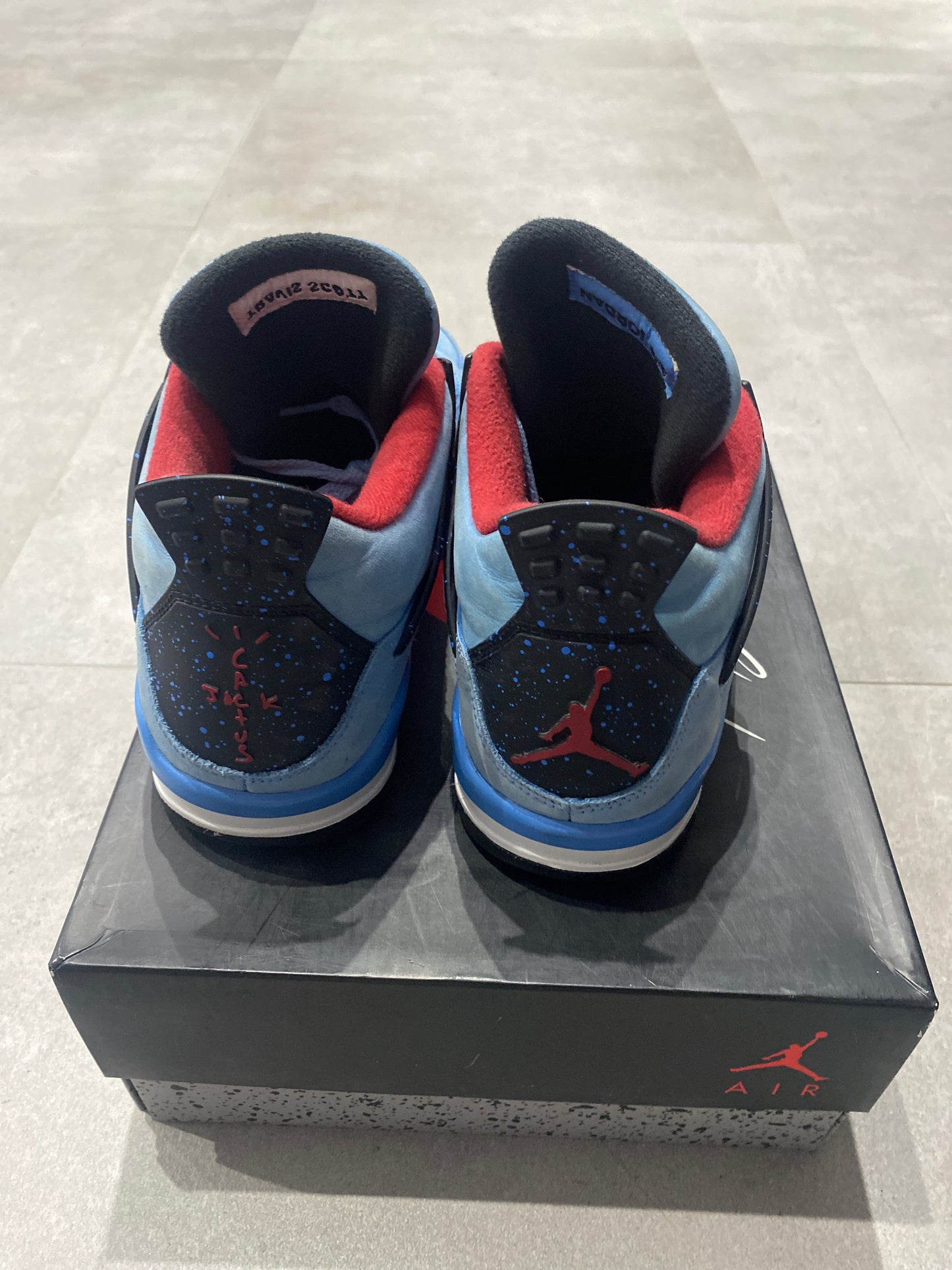 Jordan 4 x Travis Scott „Cactus Jack”