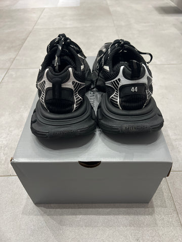 Balenciaga 3XL