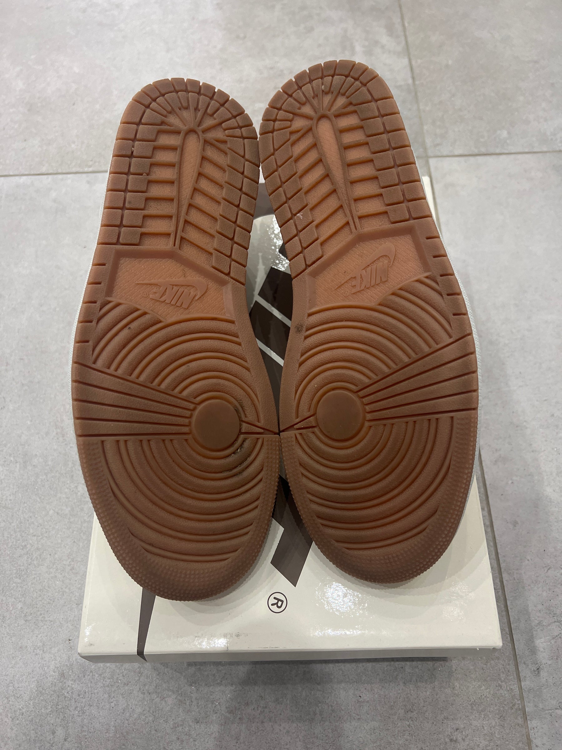 Jordan 1 Low x Travis Scott „Canary”