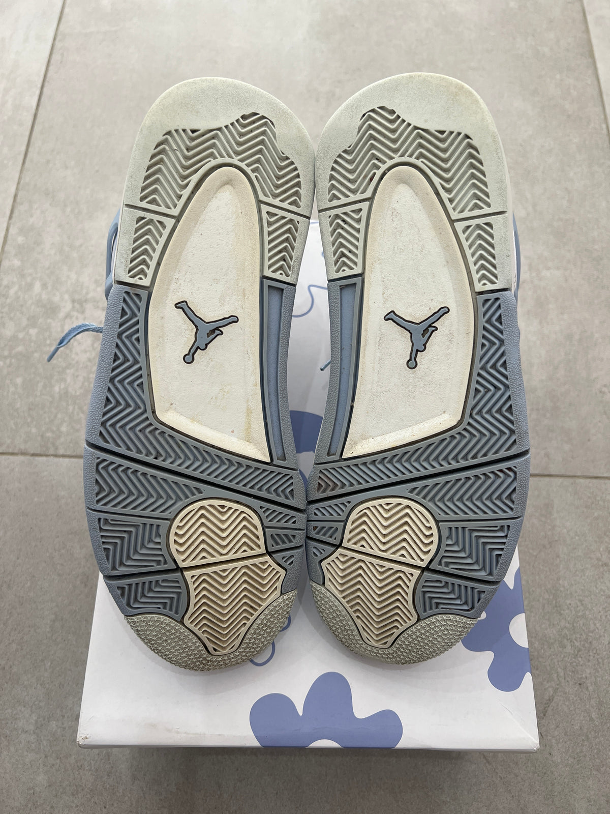 Jordan 4 Forget Me Not