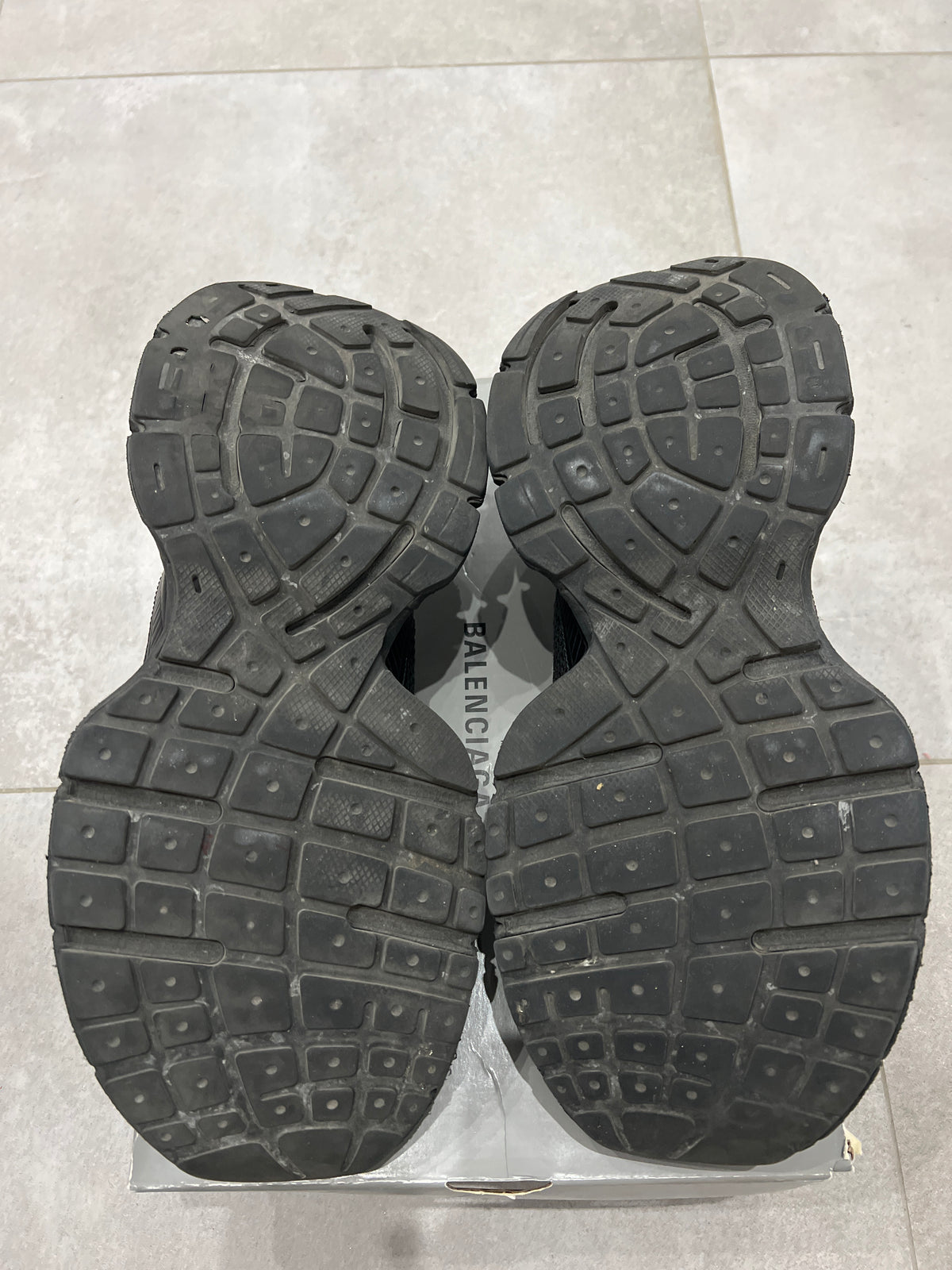 Balenciaga 3XL Black