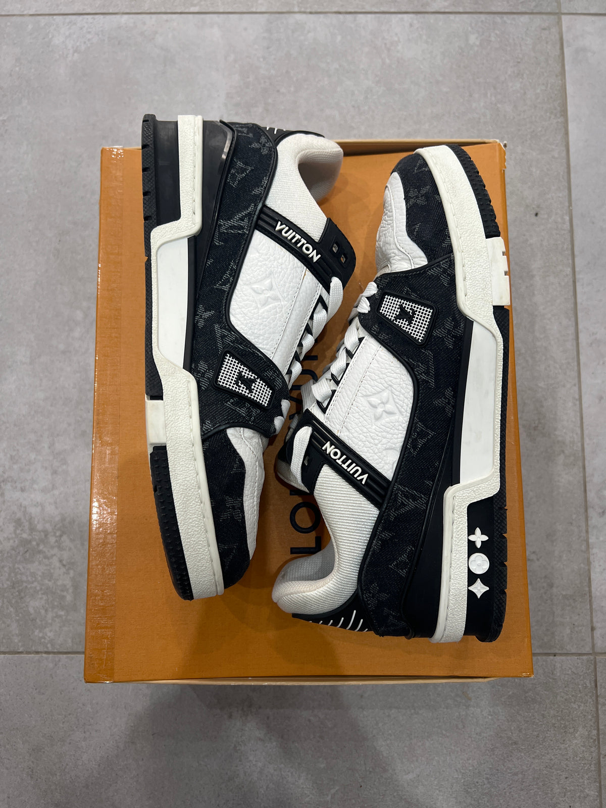 Louis Vuitton Trainer Denim Black