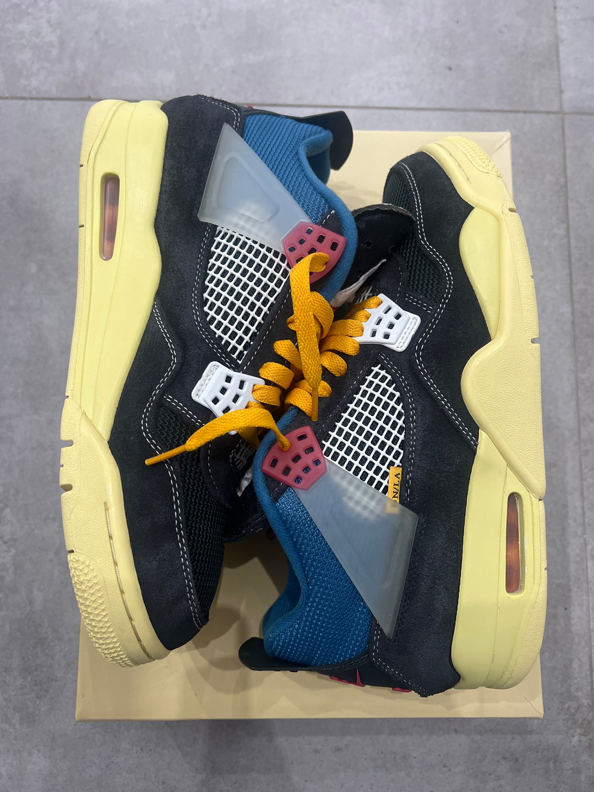 Jordan 4 x Union L/A Off Noir