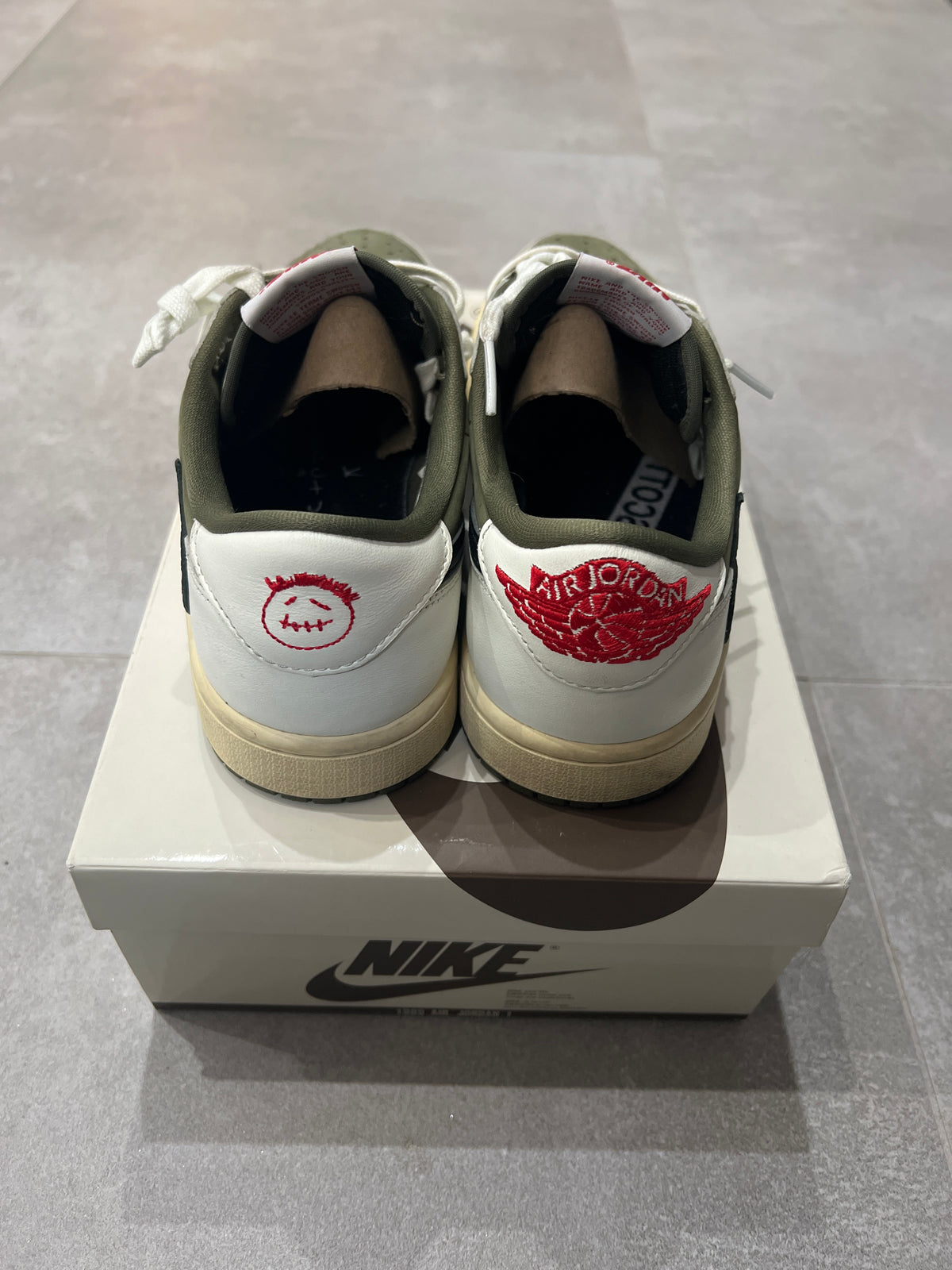 Jordan 1 Low x Travis Scott Medium Olive