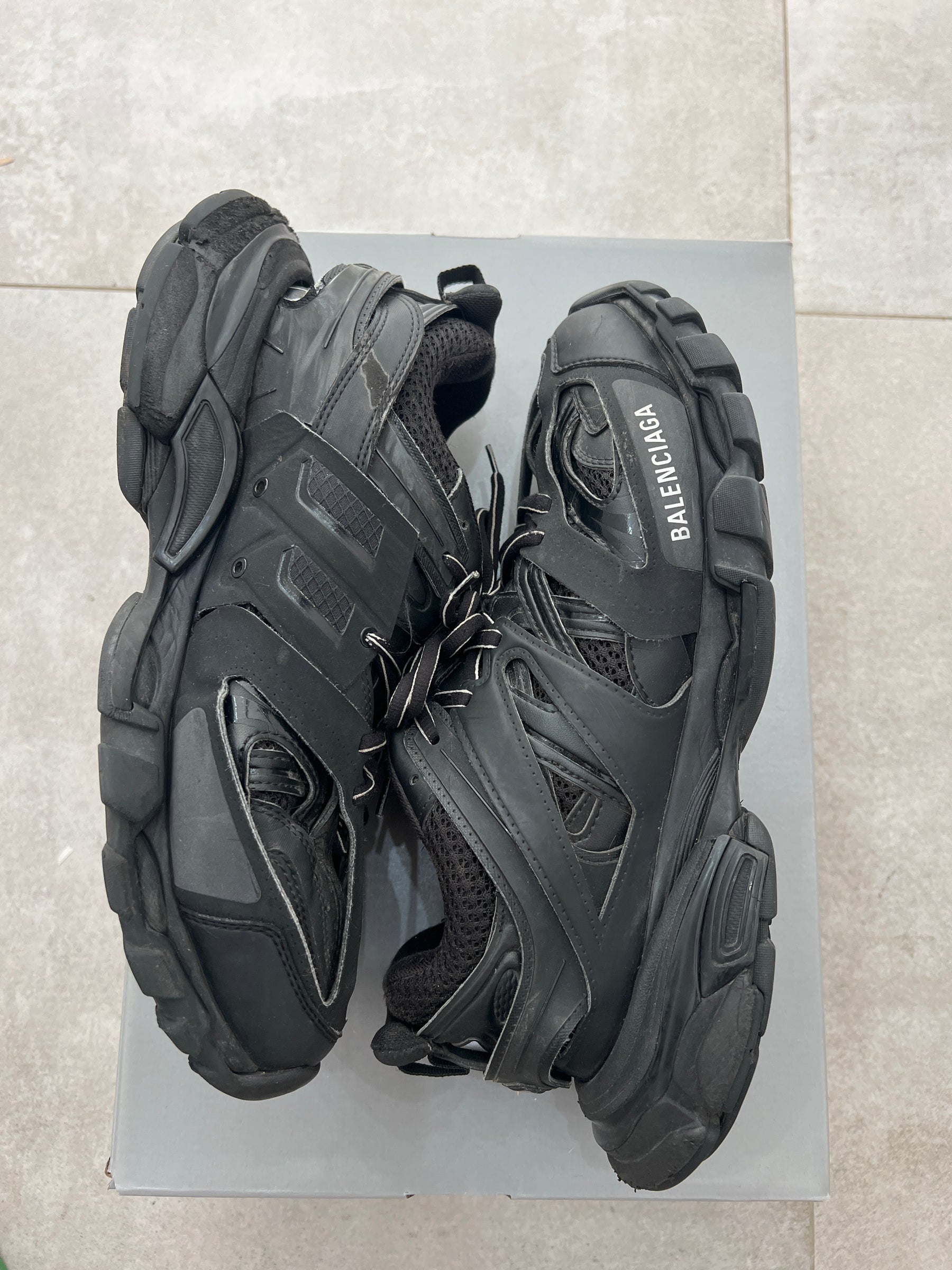 Balenciaga Track Black