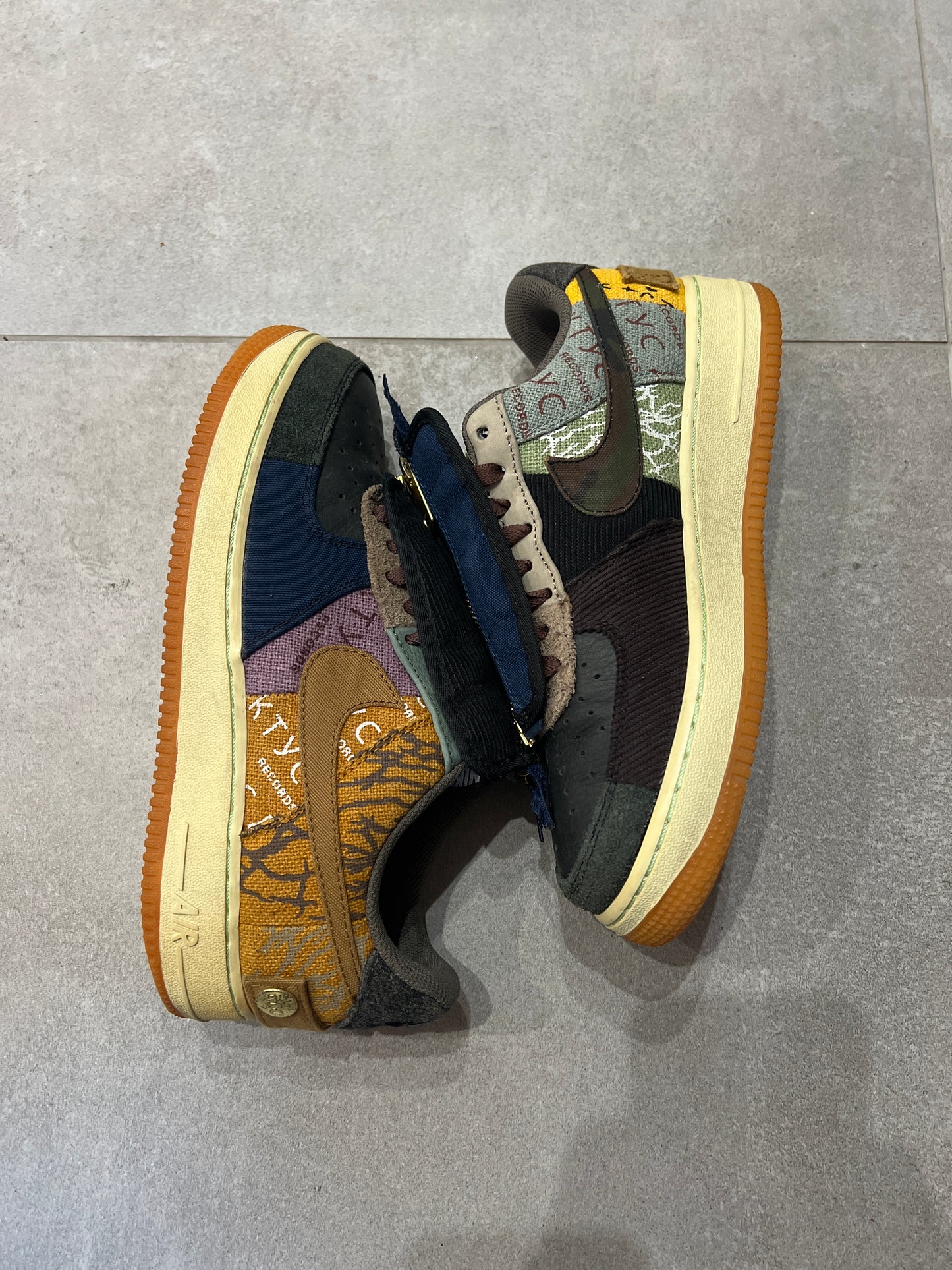 Nike Air Force 1 Low x Travis Scott "Cactus Jack"