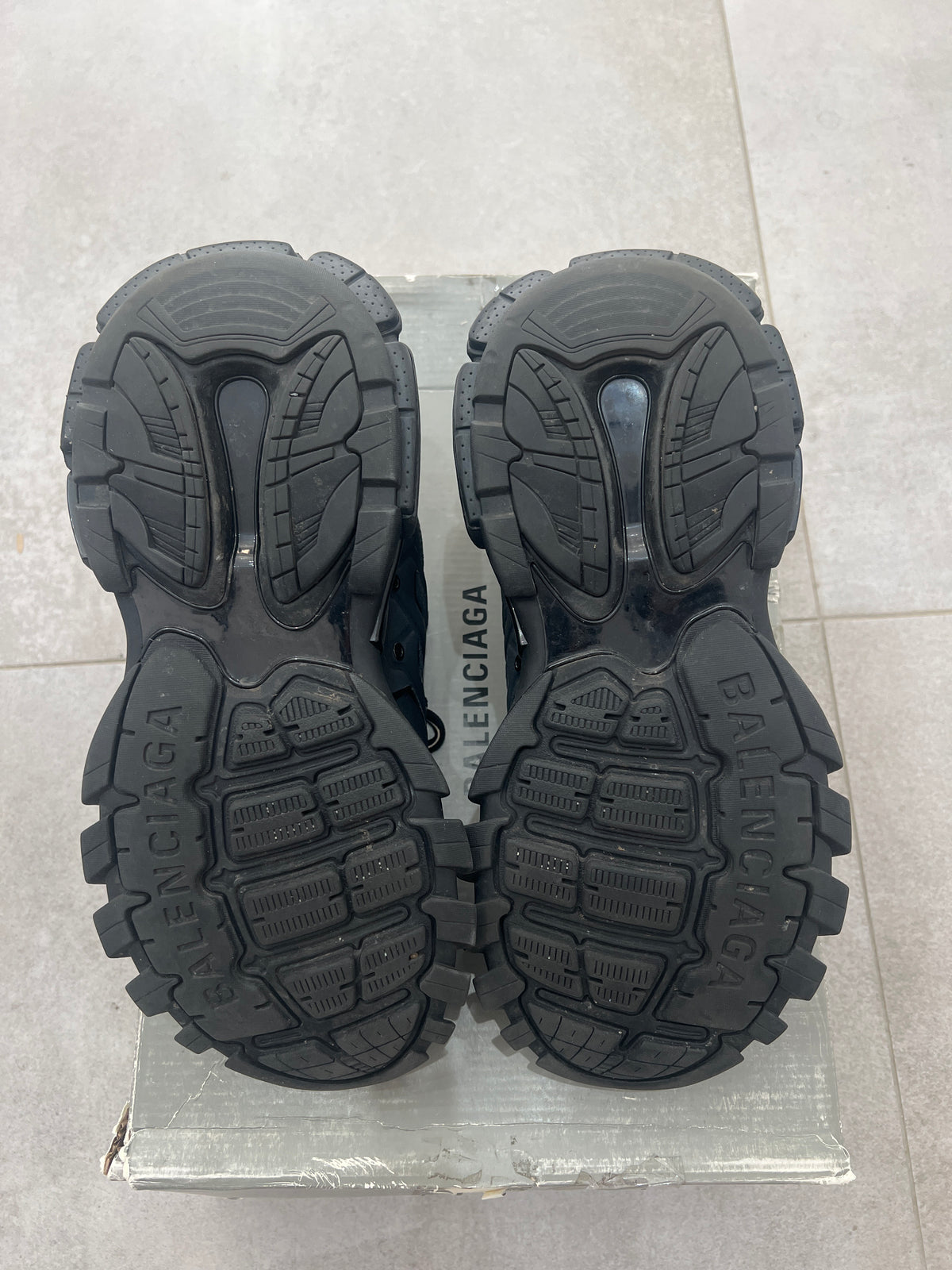 Balenciaga Track Black