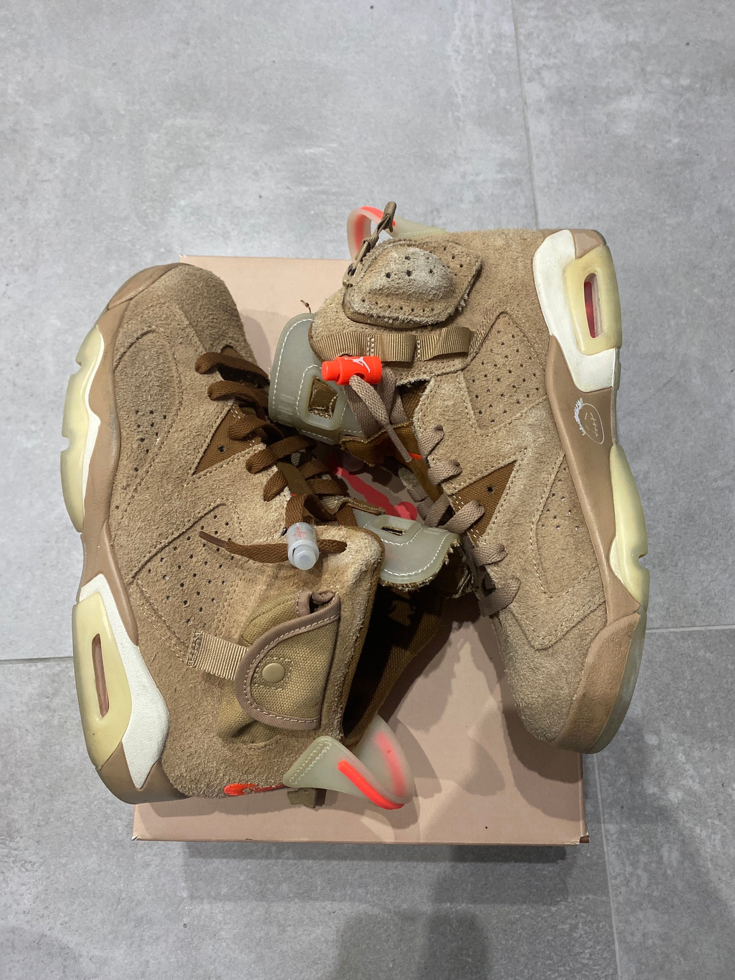 Jordan 6 Retro Travis Scott British Khaki 